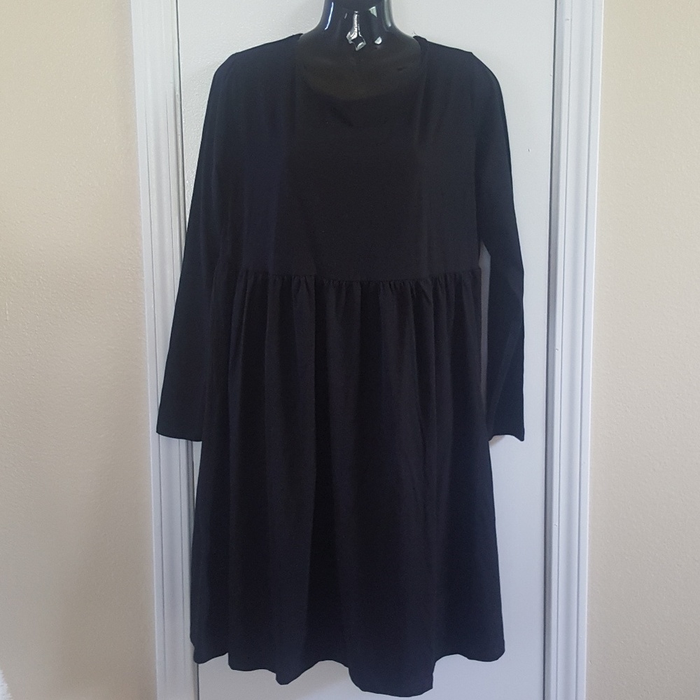 NWT Lou Keith Long Sleeve Black Dress